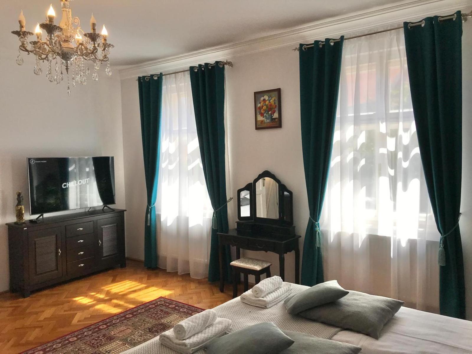 Residence Piata Armelor Sibiu Exterior photo