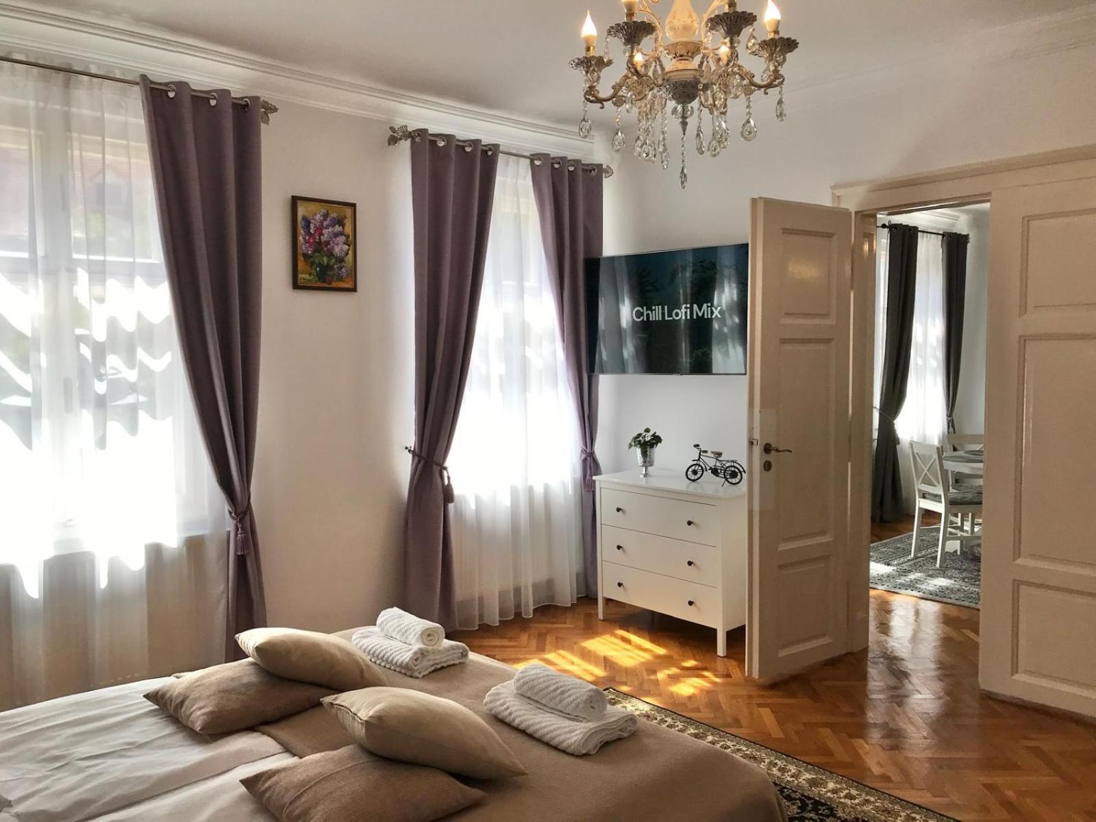 Residence Piata Armelor Sibiu Exterior photo