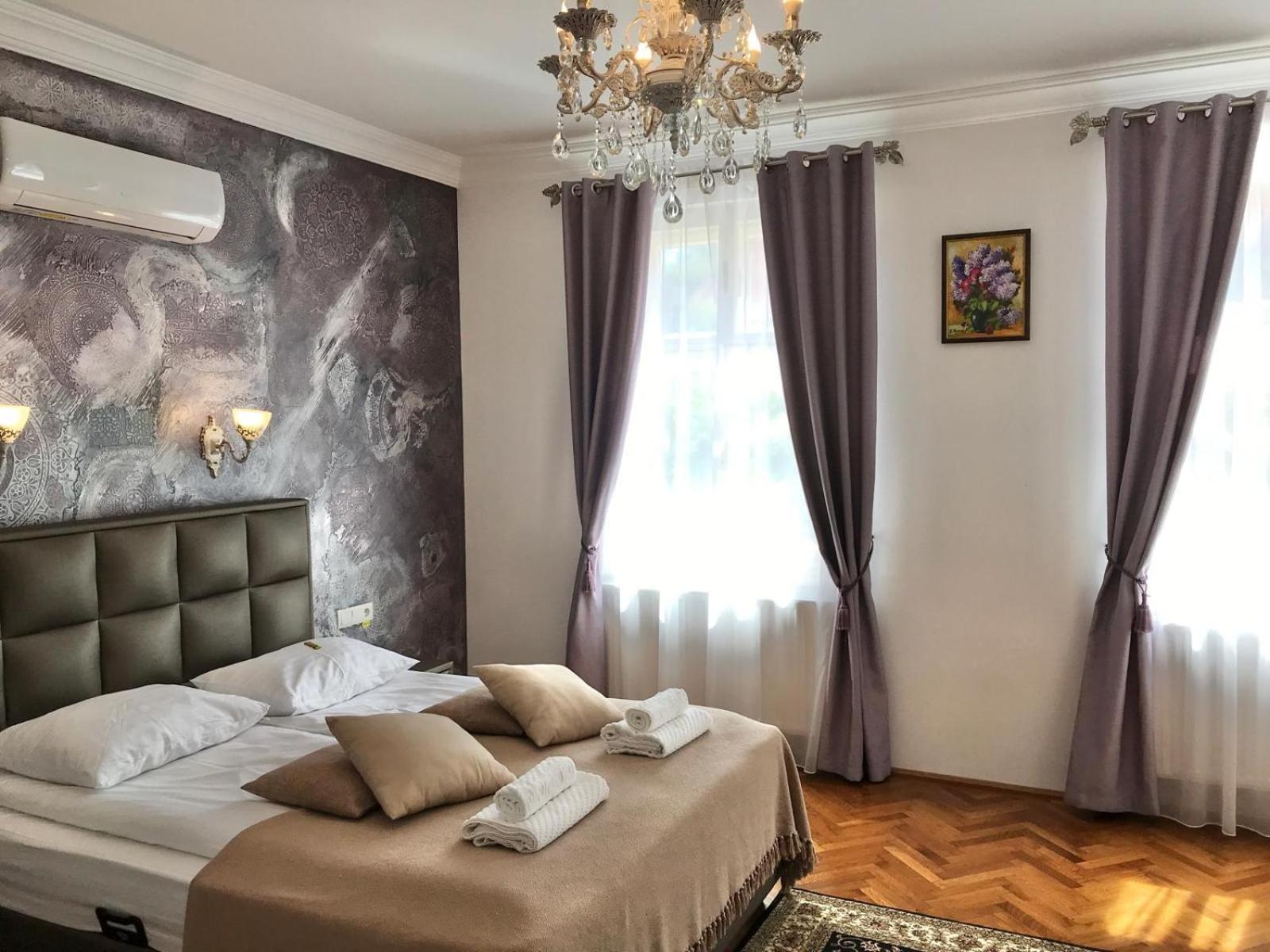 Residence Piata Armelor Sibiu Exterior photo