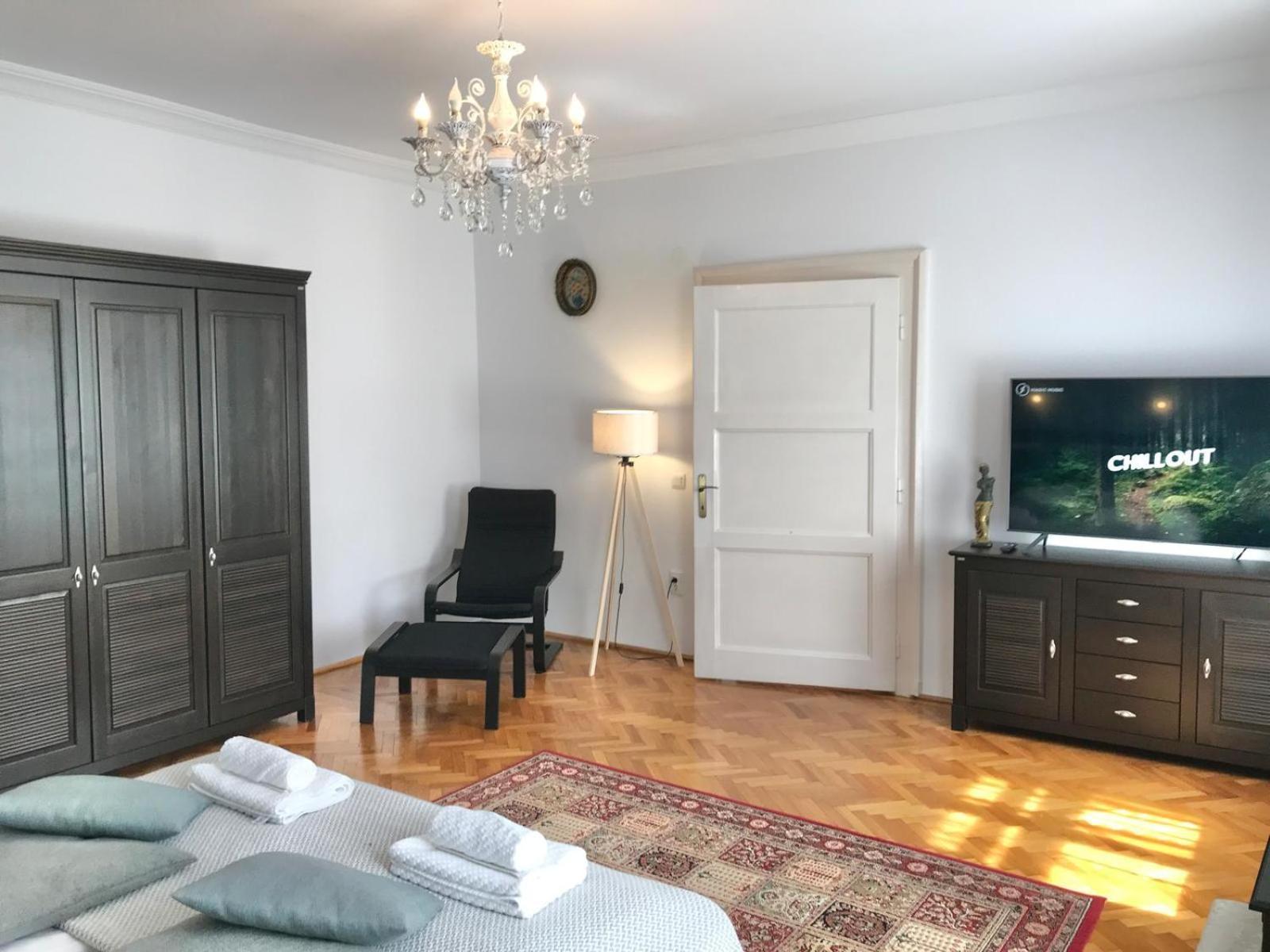 Residence Piata Armelor Sibiu Exterior photo